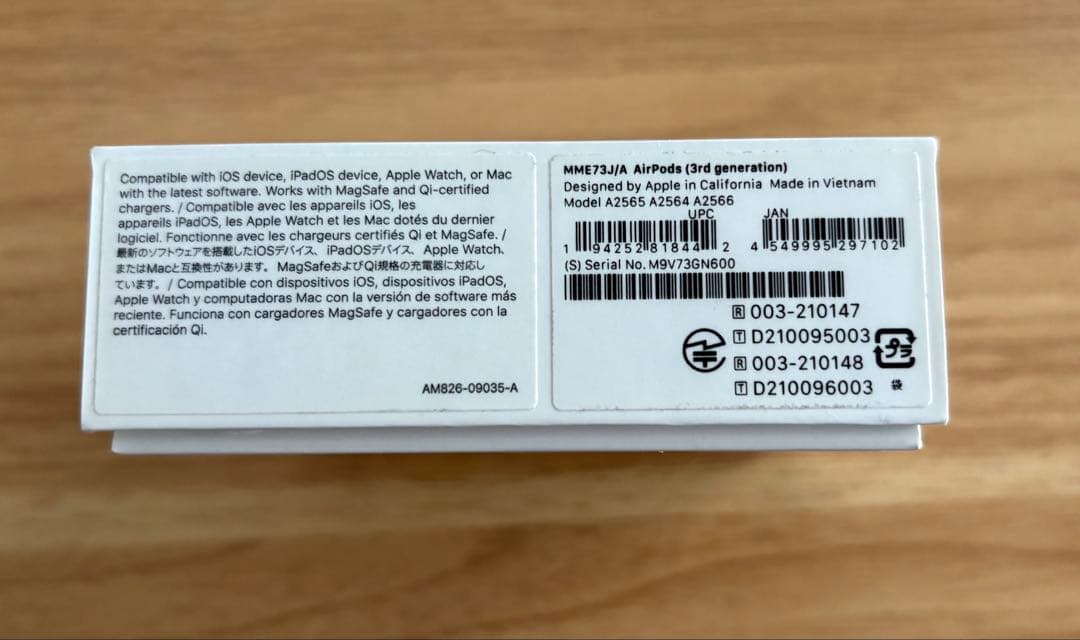 モ*ル様 AirPods3(箱付き） & Apple Watch4(バンド付き)