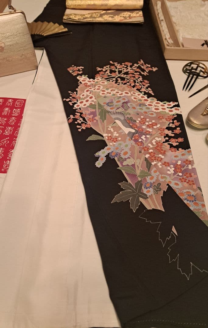 美品❇️作家もの　手描友禅　比翼仕立て　 ５つ紋　総フルセット