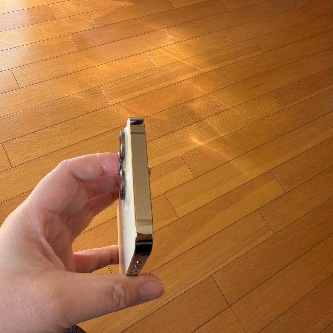 ボタン操作に不良【中古】iPhone14pro128G SIMフリー