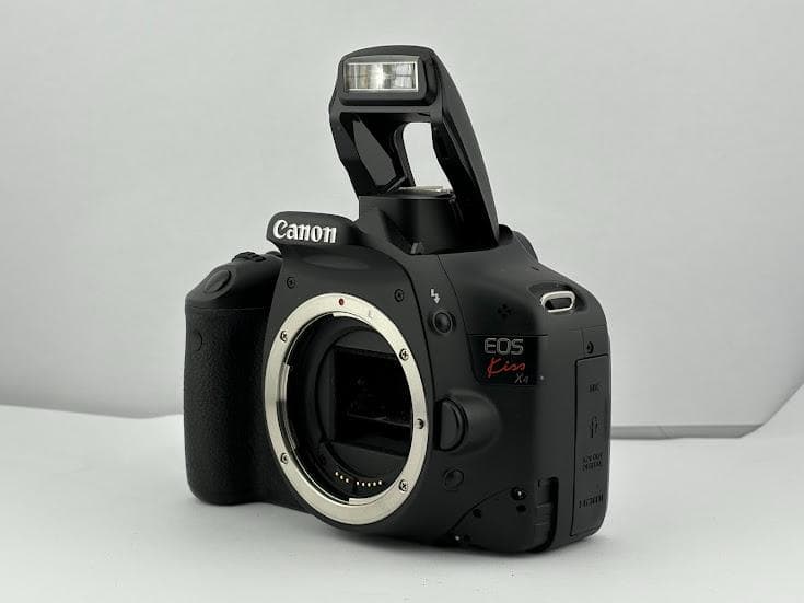 ★極上品★ キヤノン CANON EOS KiSS X4 ボディ