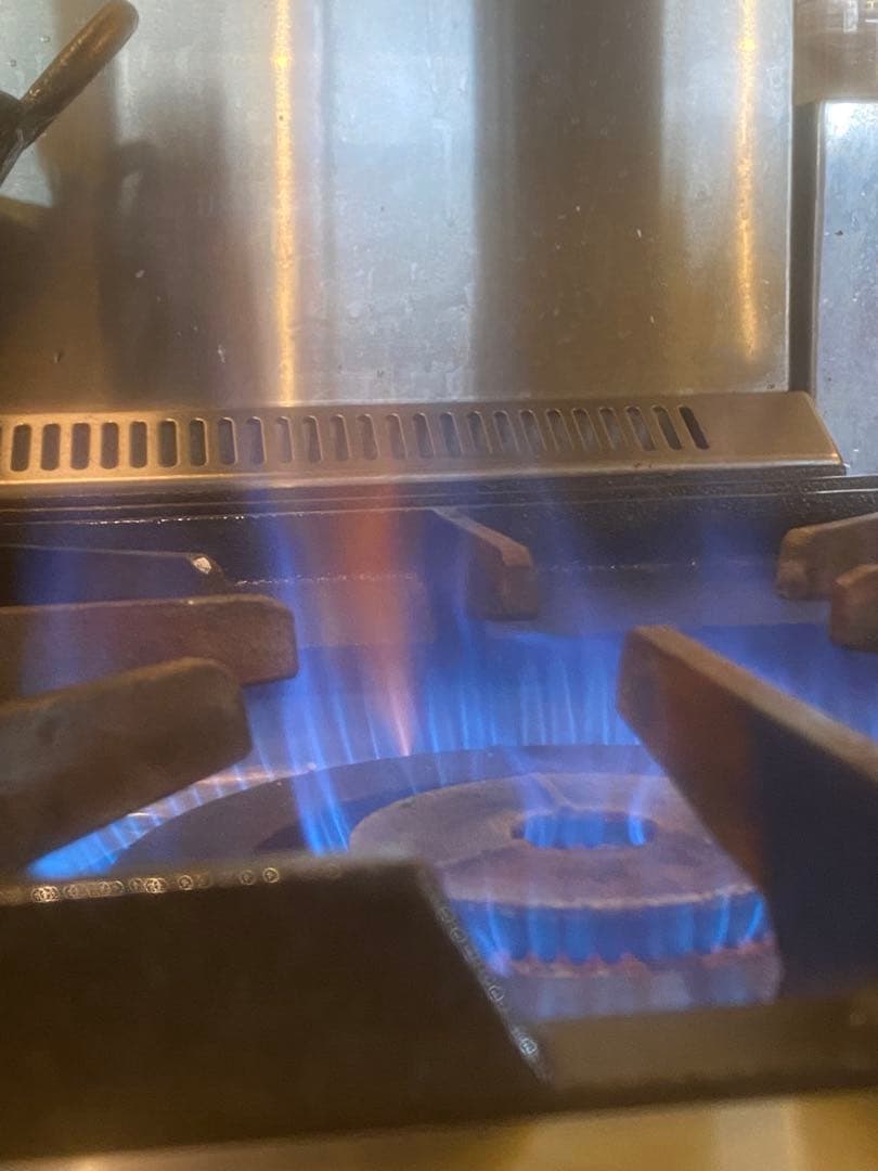 【52様】ガスレンジ3口（防熱板付き）