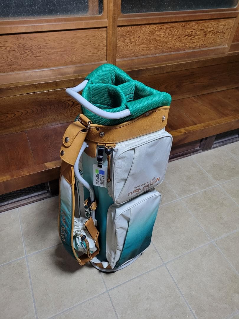 excess■ＴＵＲＦ ＤＥＳＩＧＮ ２０２４年 キャディバッグ