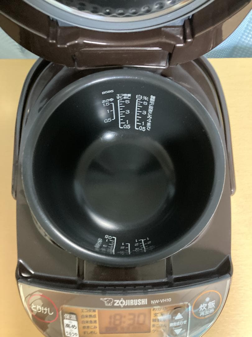 ★美品★象印 NW-VH10 極め炊き 5.5合炊き 2022年製 (03)