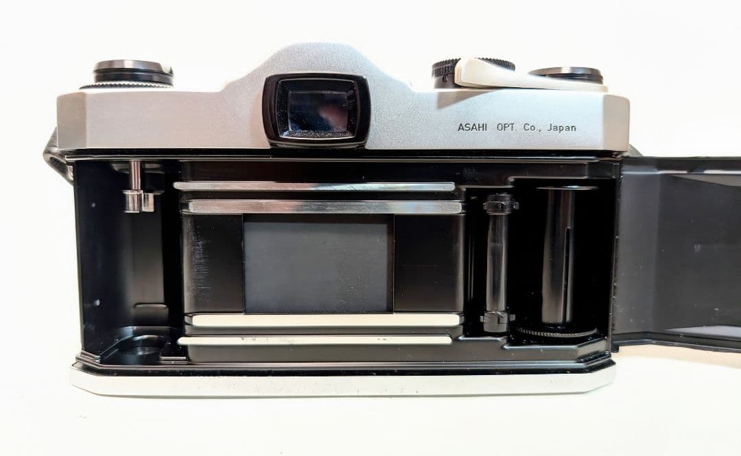 【外観美品】フィルムカメラ 一眼レフ PENTAX SP 3523843