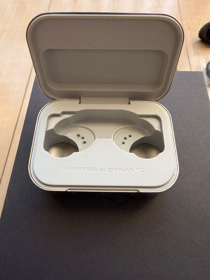 MASTER & DYNAMIC MW07 PLUS ワイヤレスイヤフォン