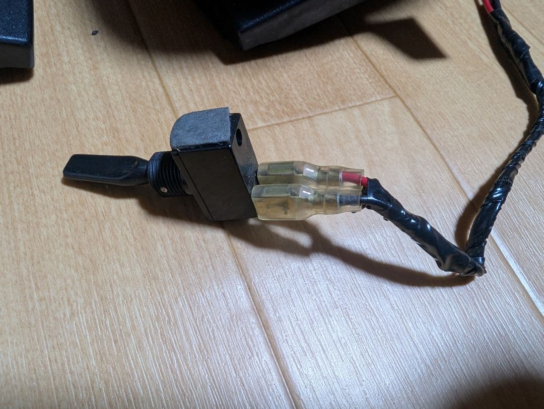 ヴォクシー　ノア　エスクァイア　80系　メテオ テールランプ