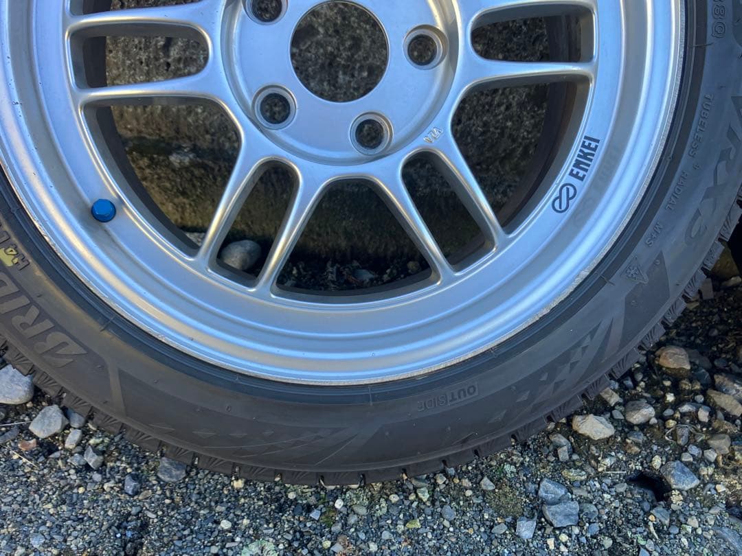 ENKEI RPF1 16×7j 5H BLIZZAK VRX3 スイフト