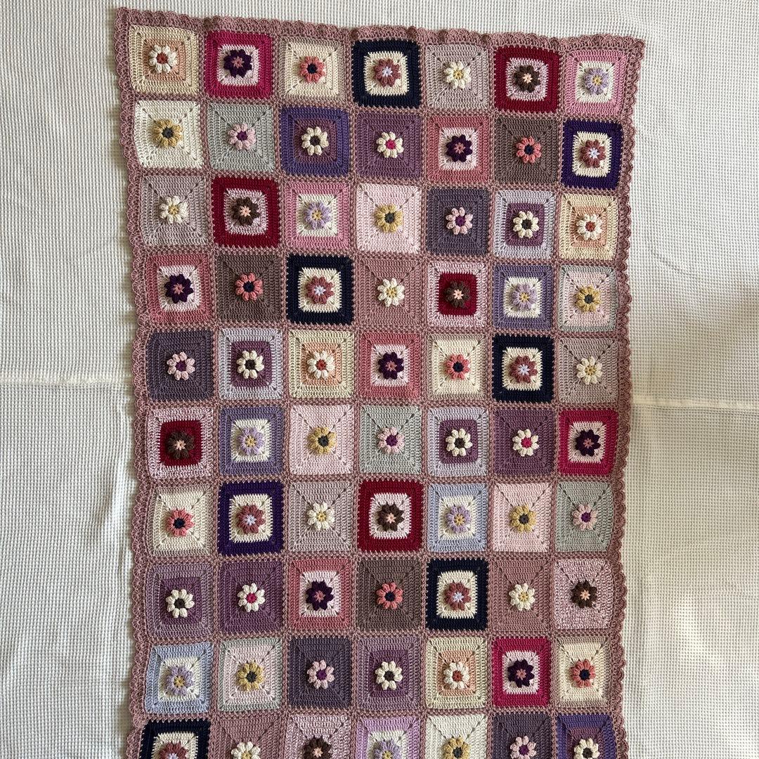 ぷっくり。お花のモチーフ編み マルチカバー 手編み ブランケット