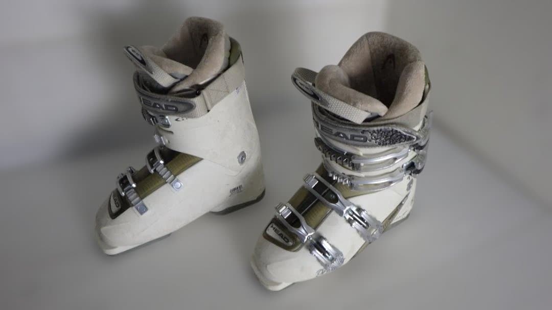 957/HEAD Edge 9.5 ヘッド　エッジ　スキーブーツ 女性用24ｃｍ