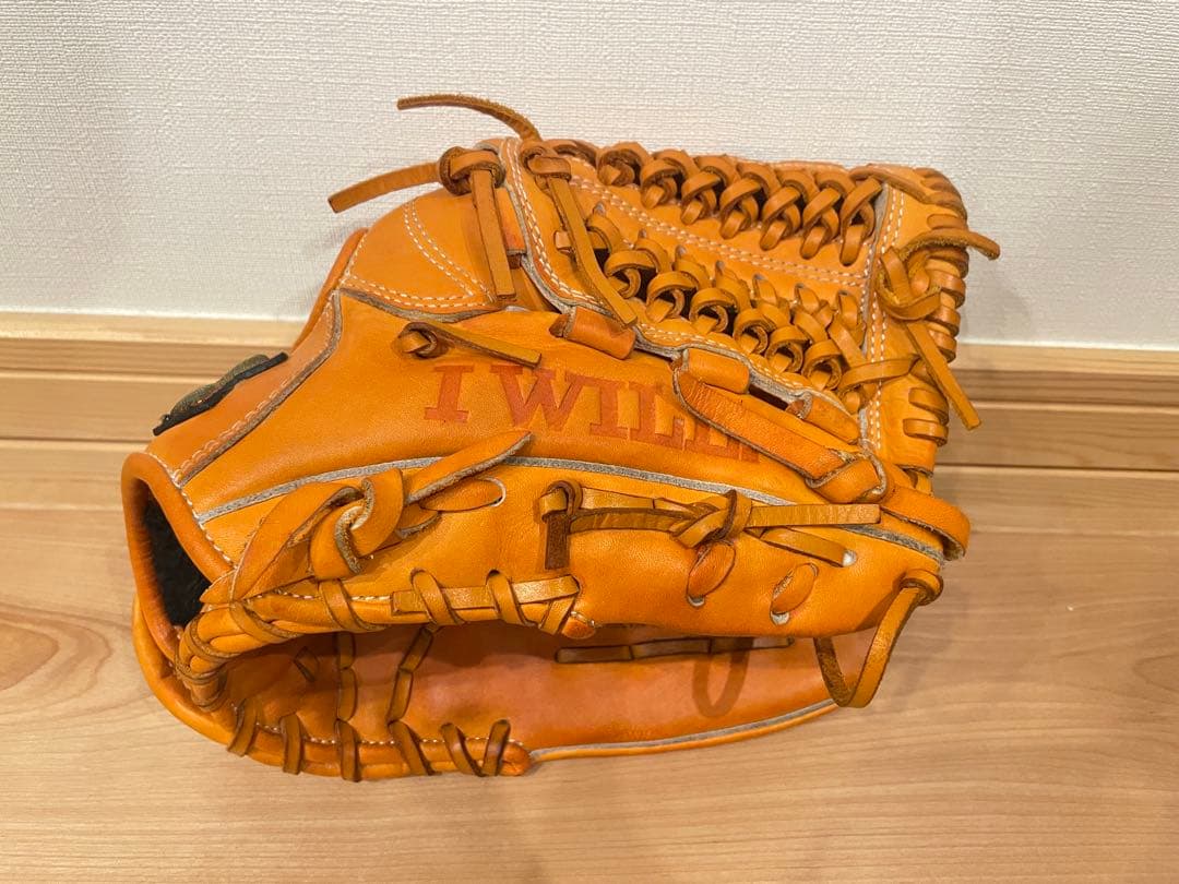 UNDER ARMOUR QBB0277 軟式用グローブ