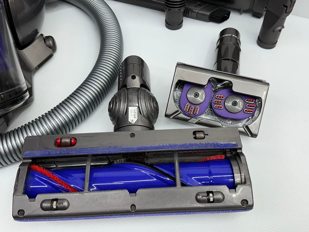 動作保証品　中古格安　ダイソン　Dyson CY25 掃除機　セット　set価格