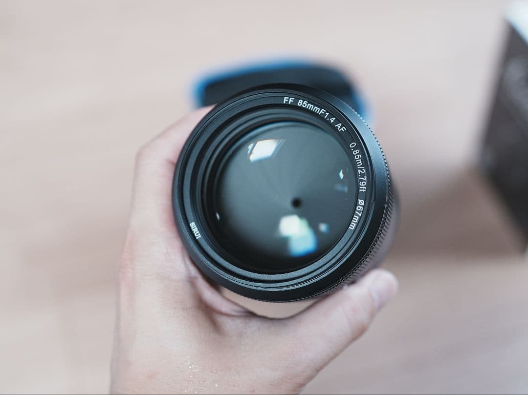 SIRUI Aurora 85mm f1.4 単焦点レンズ eマウント