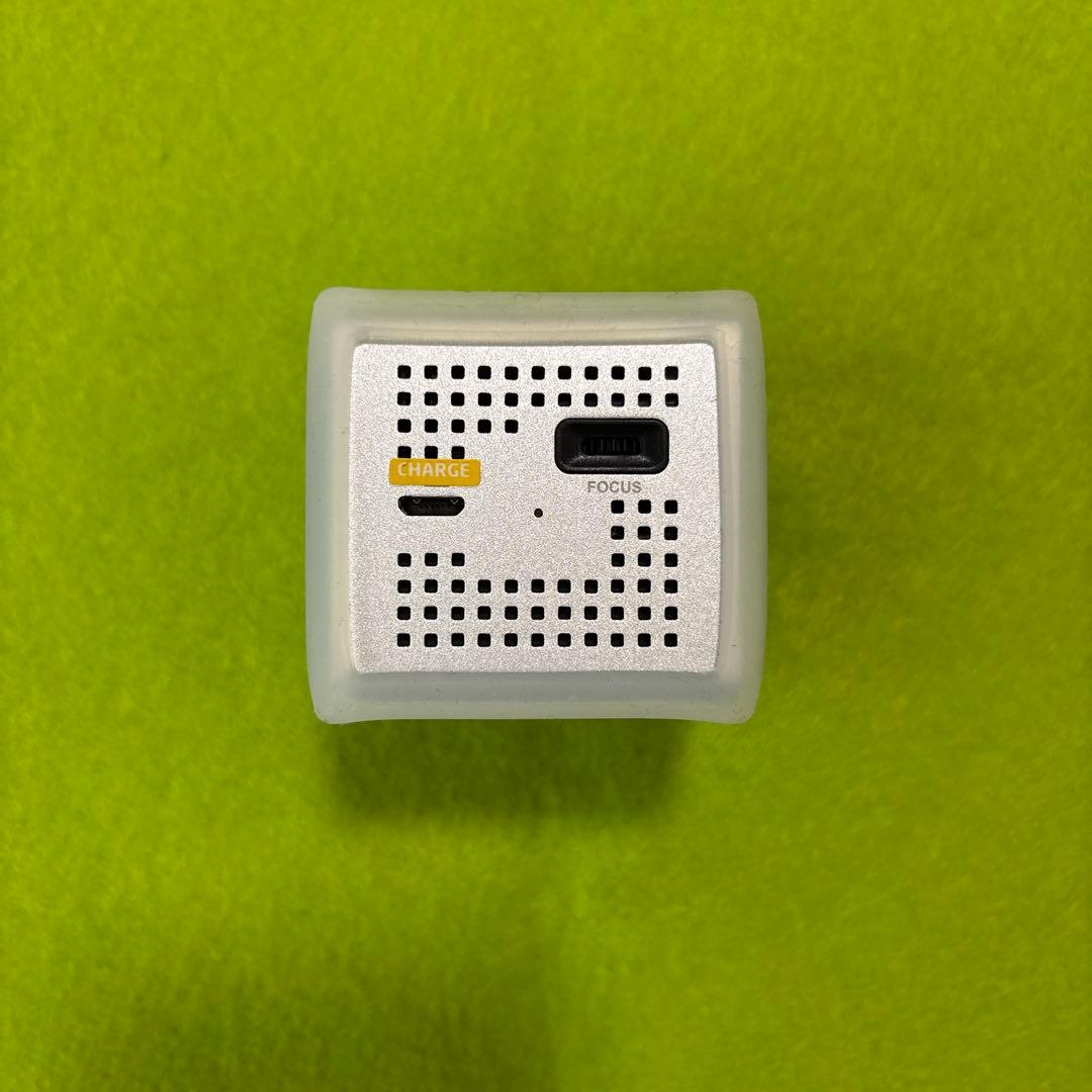 INNOIO イノアイオ プロジェクター本体 コンパクト