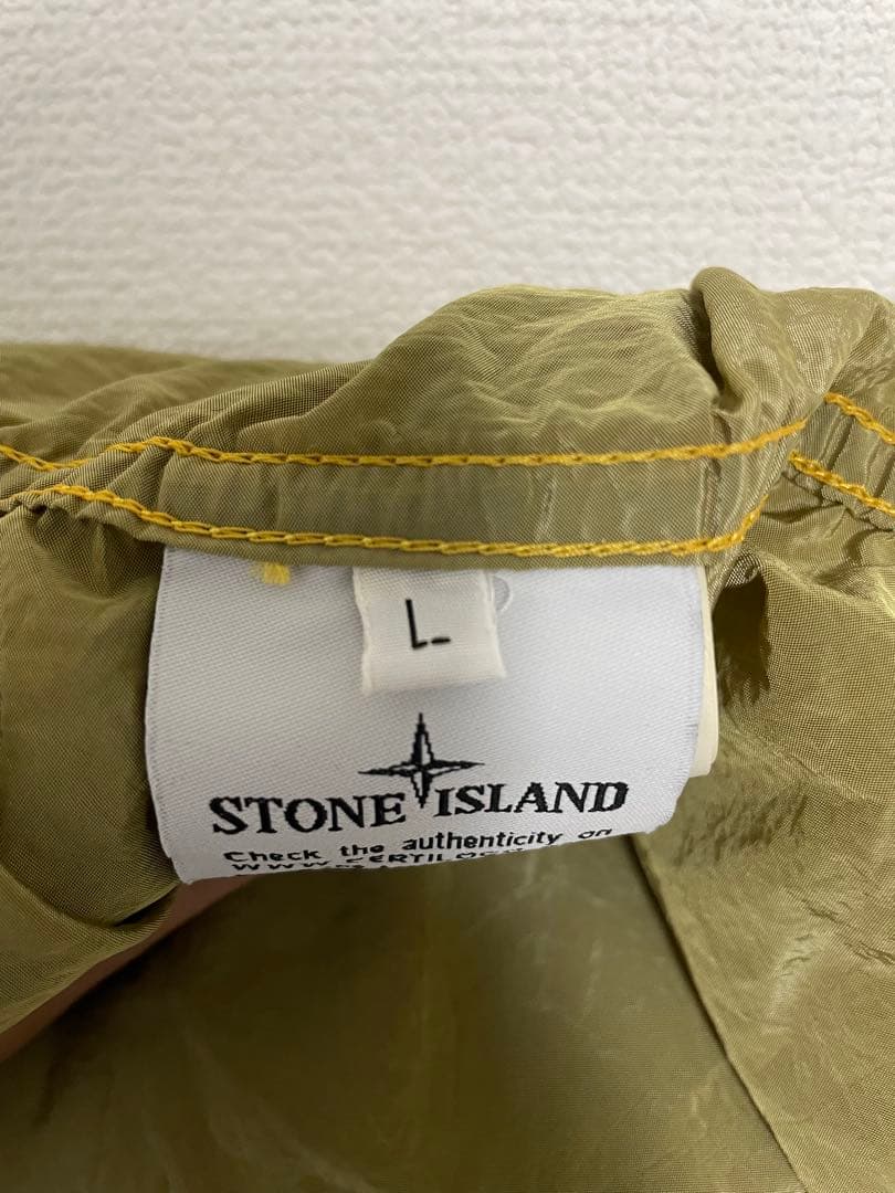 【状態良好！】Stone  ナイロンジャケット オリーブグリーン