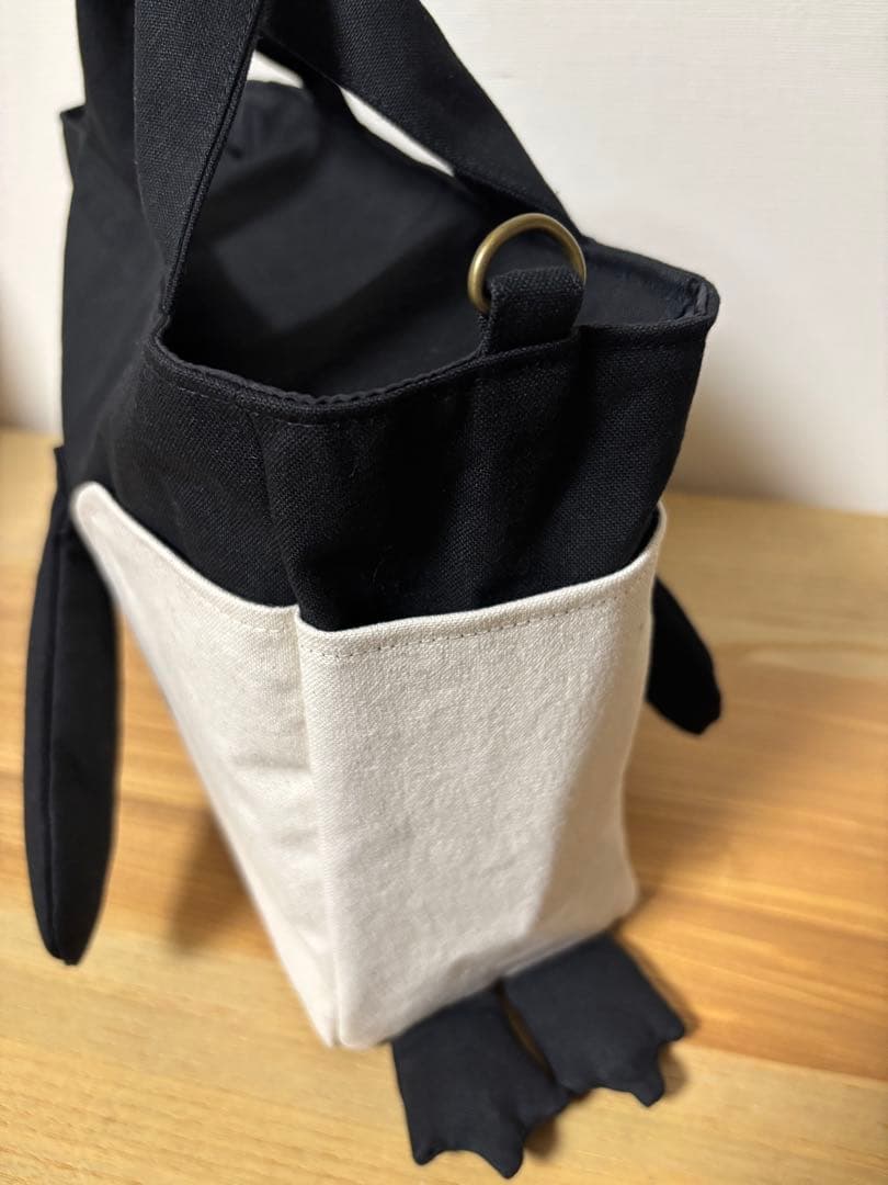 non様　トボガントート　ショルダーストラップ　アデリーペンギン