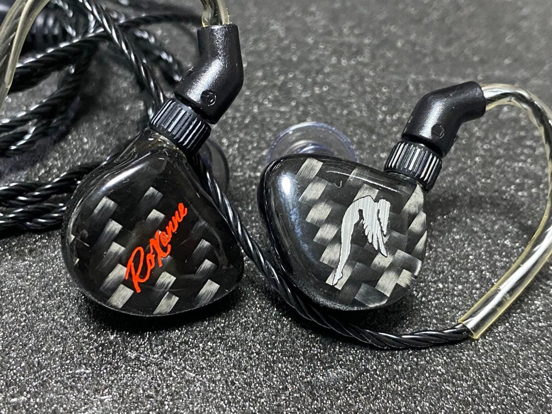 イヤホン JH Audio Roxanne Universal Fit