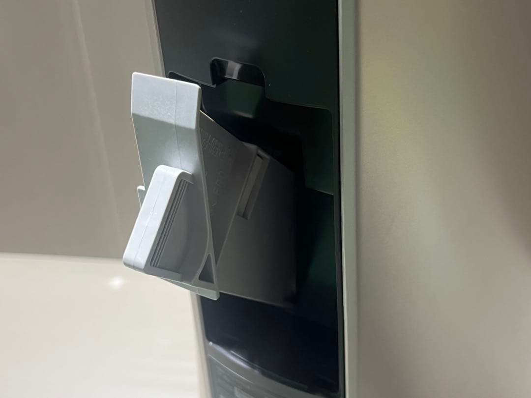 SHARP シャープ PF-JTH1-N スリムファン 2022年製