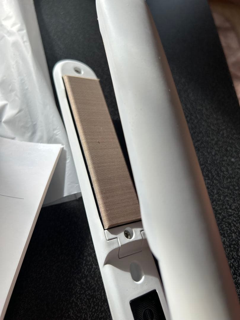 KINUJO ストレートヘアアイロン ホワイト