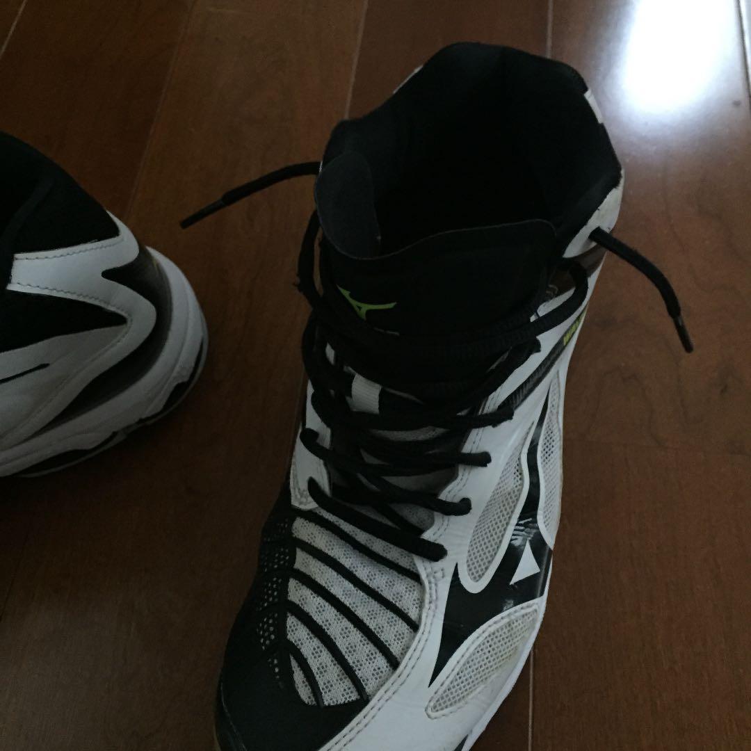 ミズノ アシックス