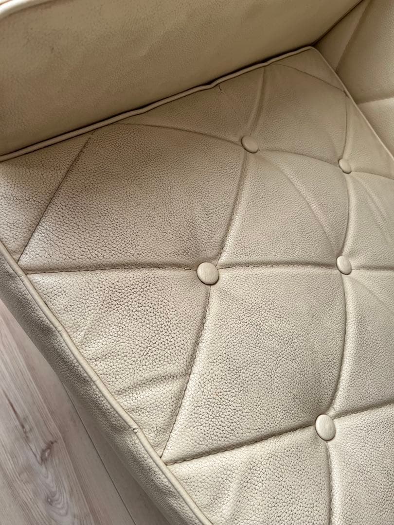 カリモク60 ロビーチェア 2シーター アイボリー（廃盤色）