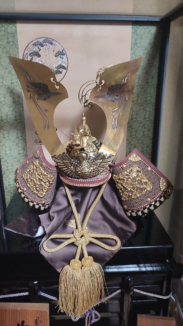 特選　五月人形　極上　角切　兜飾　ガラスケース入り 兜飾り こどもの日 子供の日