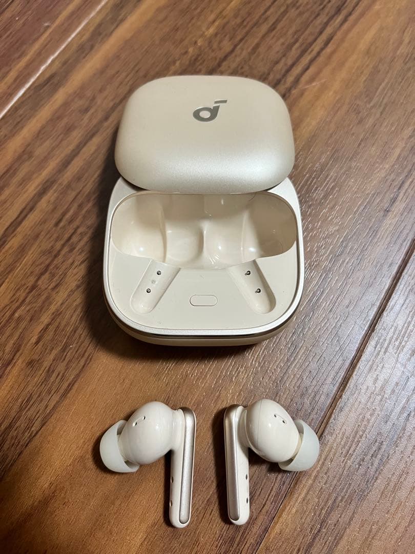 【美品】Soundcore Liberty 5