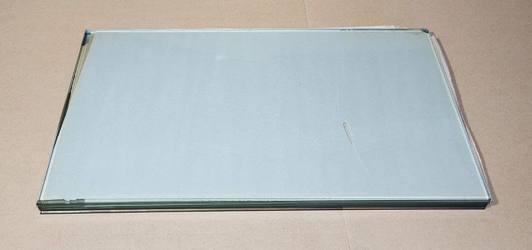 w600用 吊り戸棚等用のガラス棚板(566×295×5㎜位)×6枚