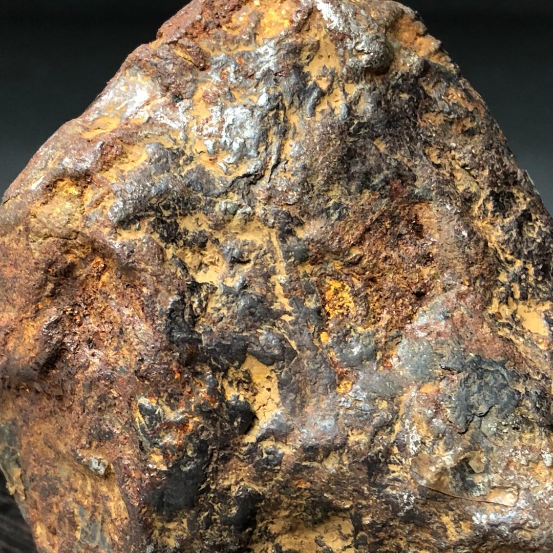 アルタイ隕石　大型隕石 鉄隕石　外皮付き隕石　ナチュラル　原石　重さ約969ｇ