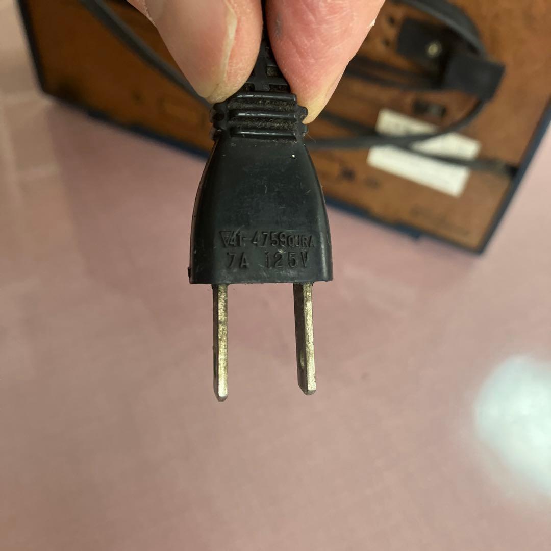 【昭和レトロ】【正常稼働品】 SANYO 卓上型ラジオ RL1140 サンヨー