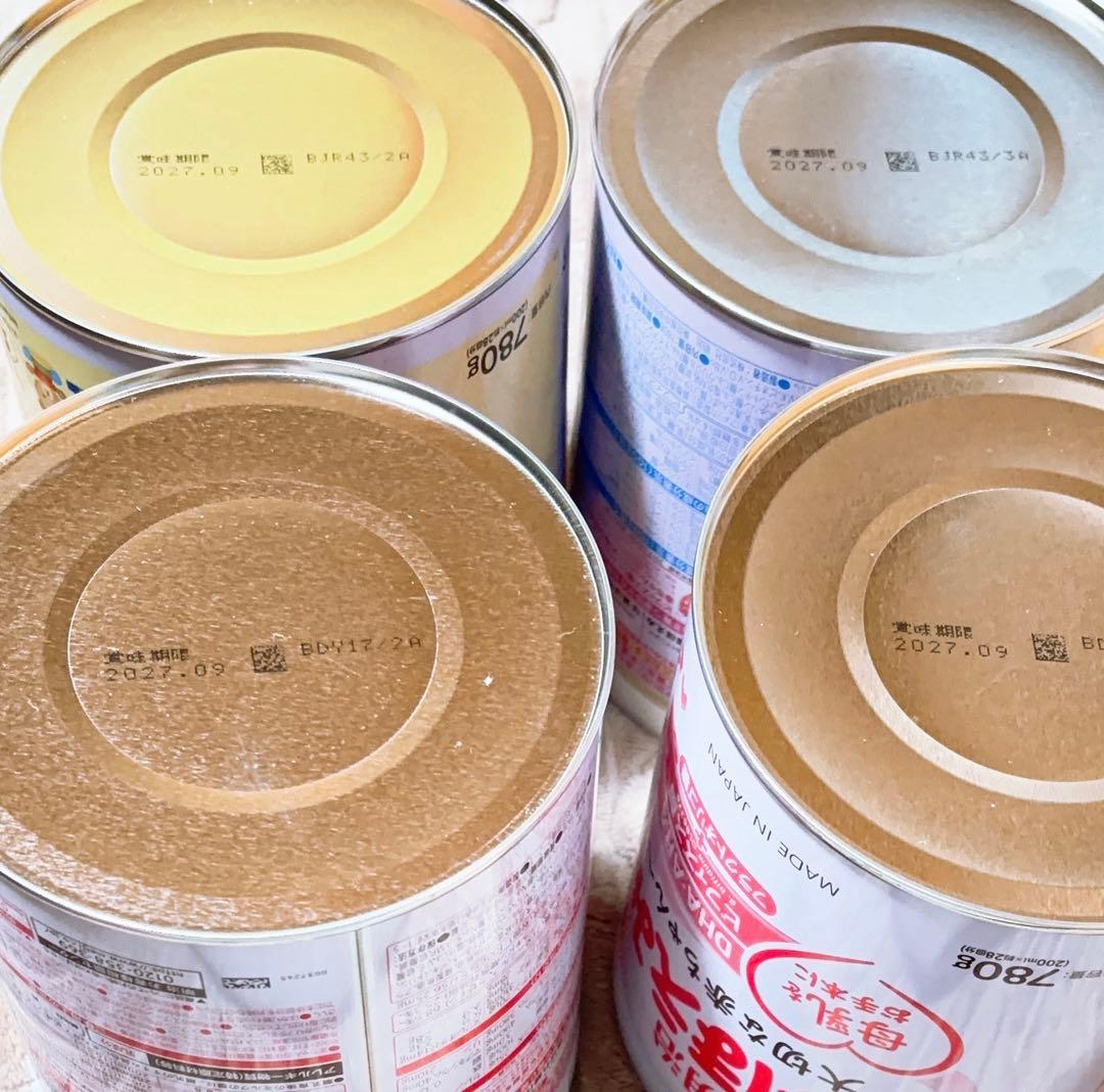 【新品未開封】明治　ほほえみ　大缶　800g ３缶セット　お好きなプレゼント５点