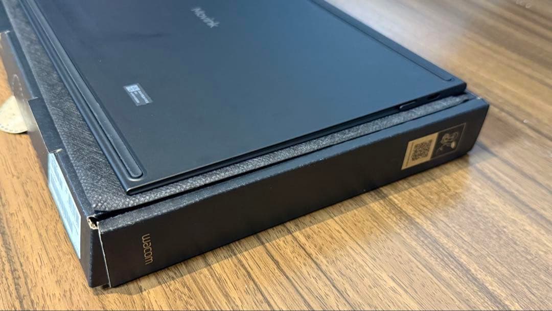 Wacom Movink 液晶ペンタブレット 本体