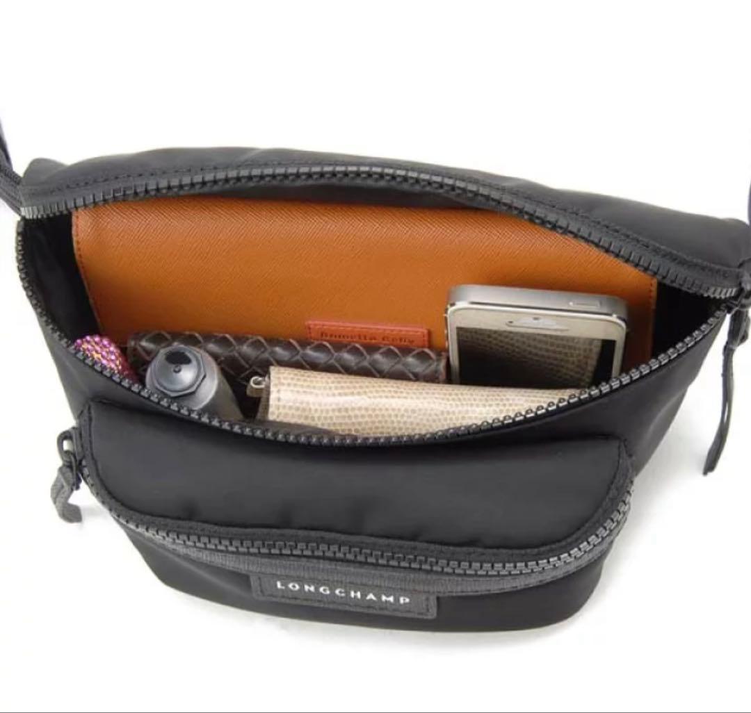 【極美品】LONGCHAMP ボディバッグ　ウエストバッグ