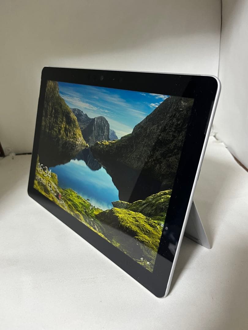 Surface Go LTE Advanced　KAZ-00032