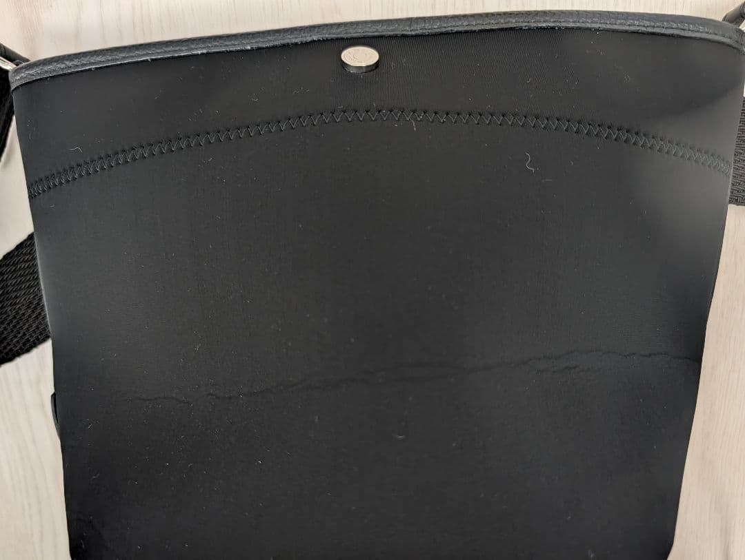 ADMJ ブラックショルダーバッグ