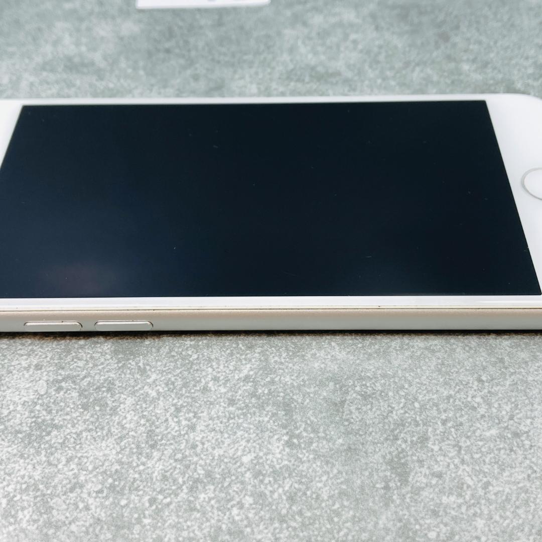 【良品】iPhone8 シルバー 64GB SIMフリー MQ792J/A