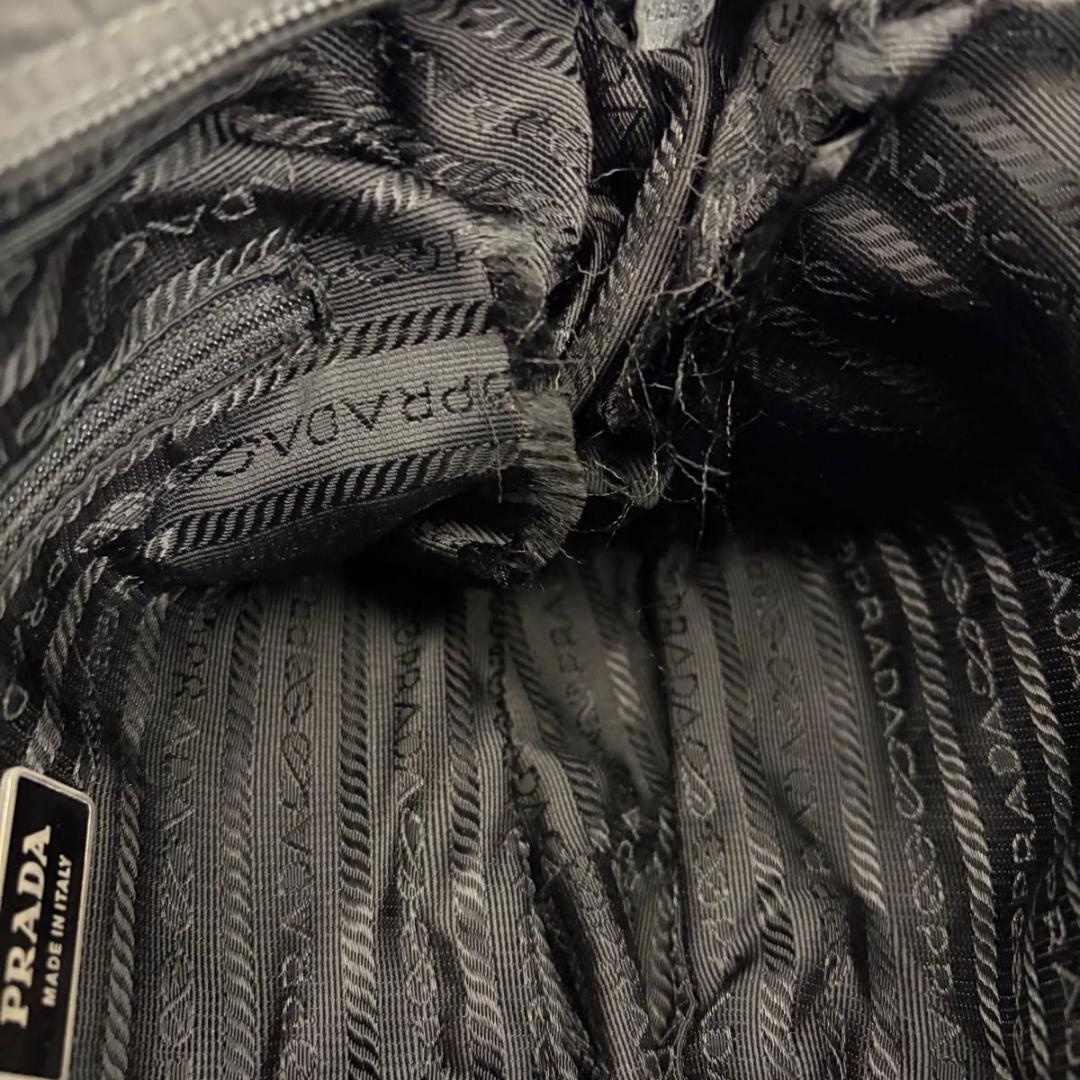 PRADA ナイロン カメラバッグ サコッシュ 三角ロゴ ブラック プラダ