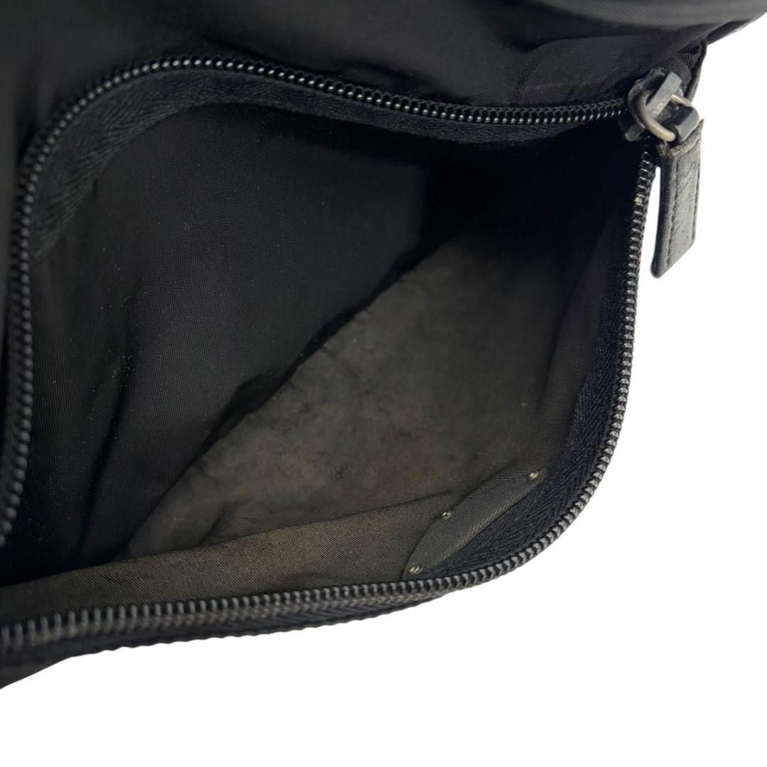 PRADA ナイロン カメラバッグ サコッシュ 三角ロゴ ブラック プラダ