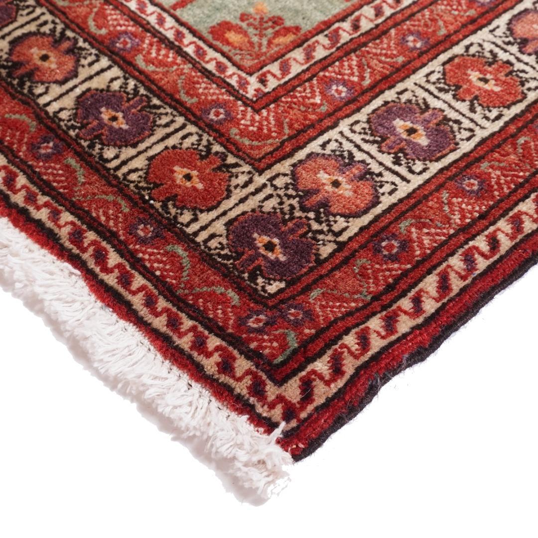 にわとり様　バルーチ 94×68cm トライバルラグ ペルシャ絨毯