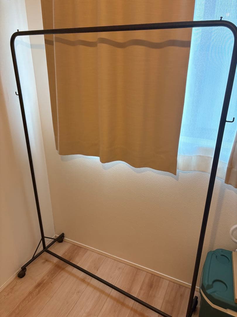 TRUCK SUTTO HANGER STAND⭐︎トラックファニチャーラック