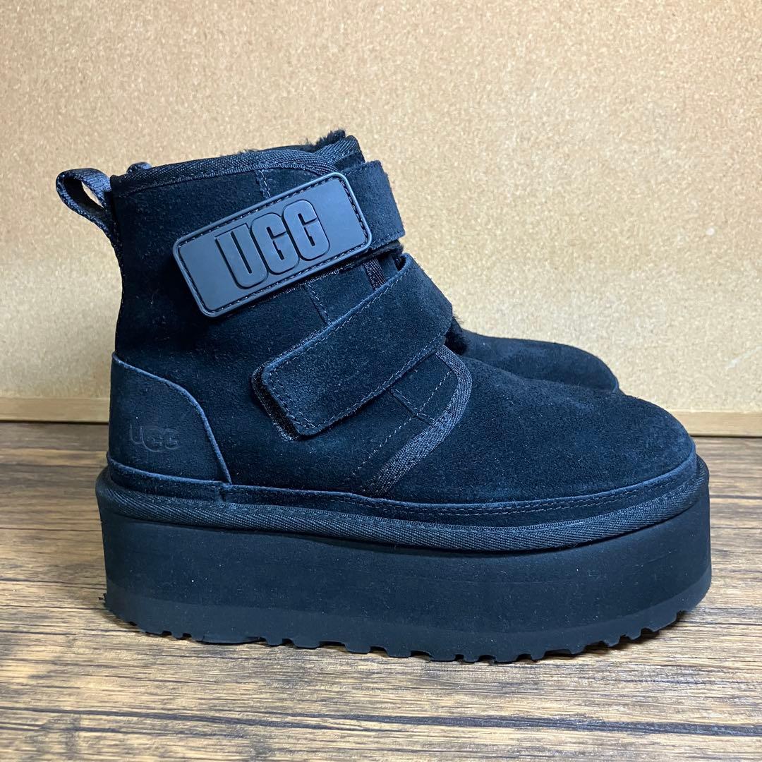（K26066）★美品★UGG アグ ニューメル プラットフォーム 22㎝