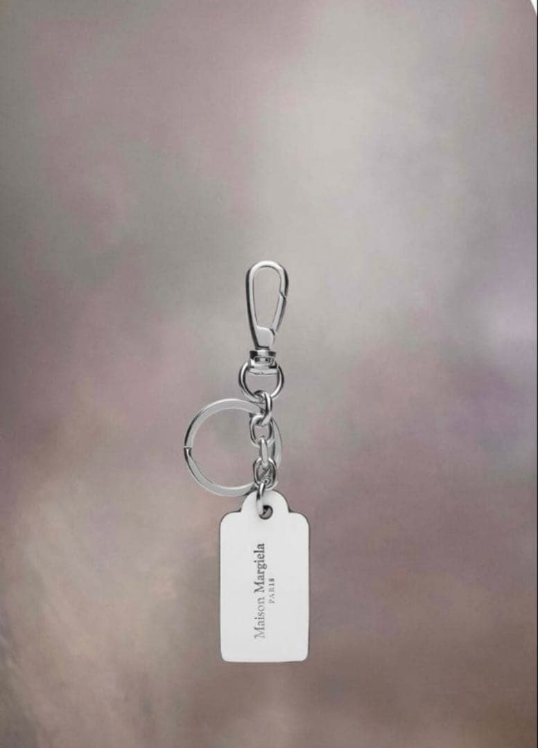 Maison Margiela シルバーキーホルダー