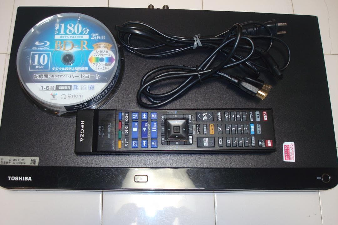 TOSHIBA 東芝 ブルーレイディスクレコーダー DBR-UT209