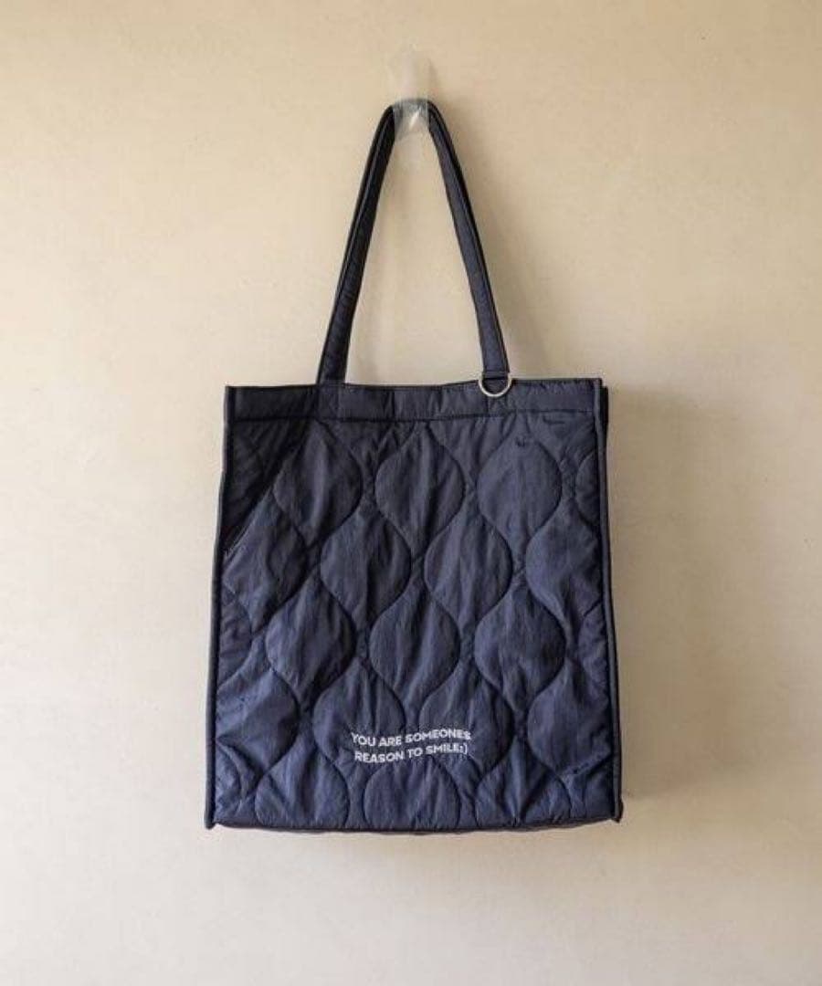 ダークグレー キルティングトートバッグ