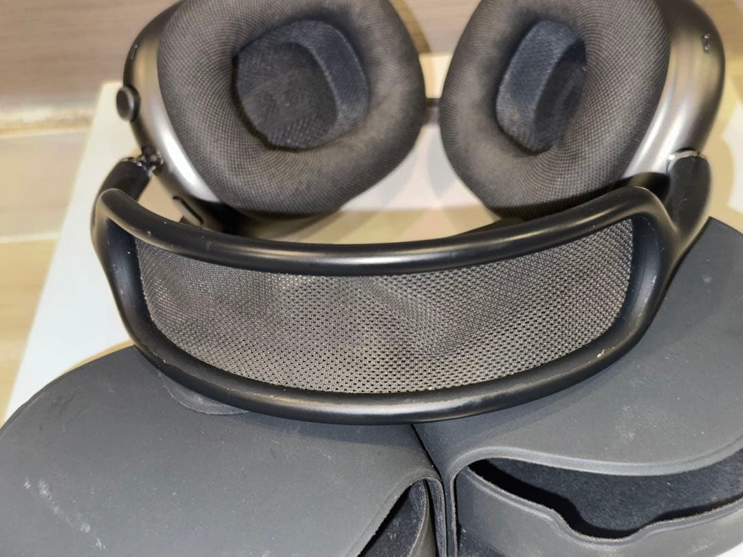 AirPods Max スペースグレー・ライトニングポート・US版