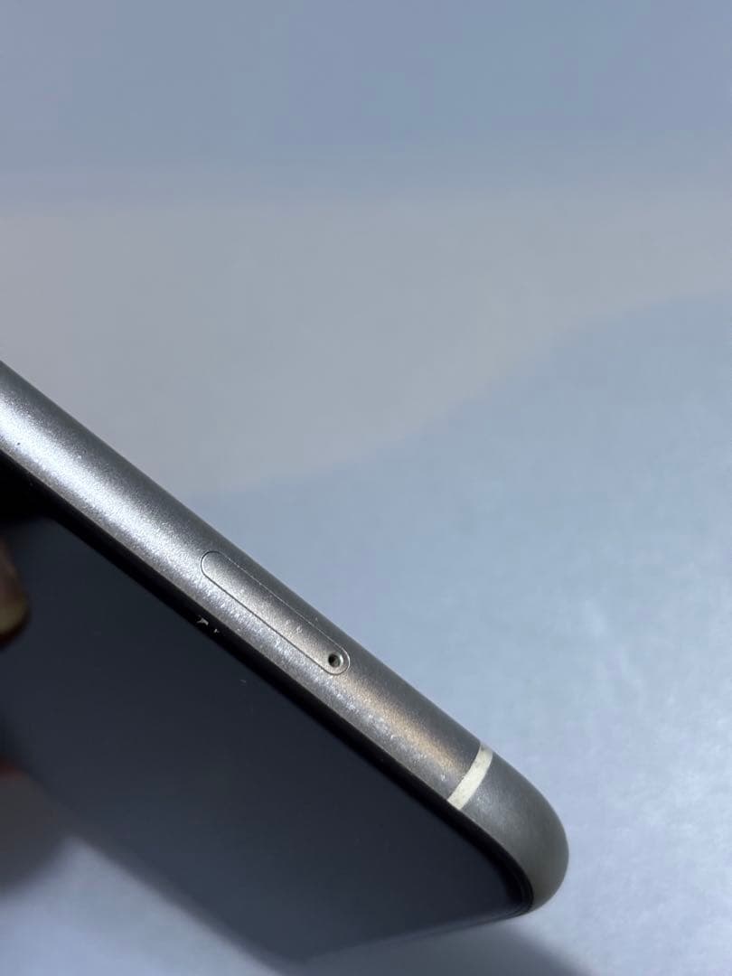 Apple iPhone 11 ホワイト 本体　128GB SIMフリー