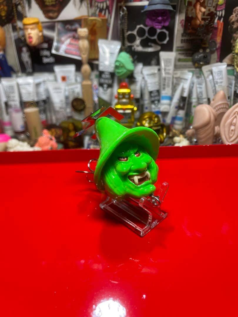 サーフェイスジョー　夜光ペイント　ウィッチ　魔女