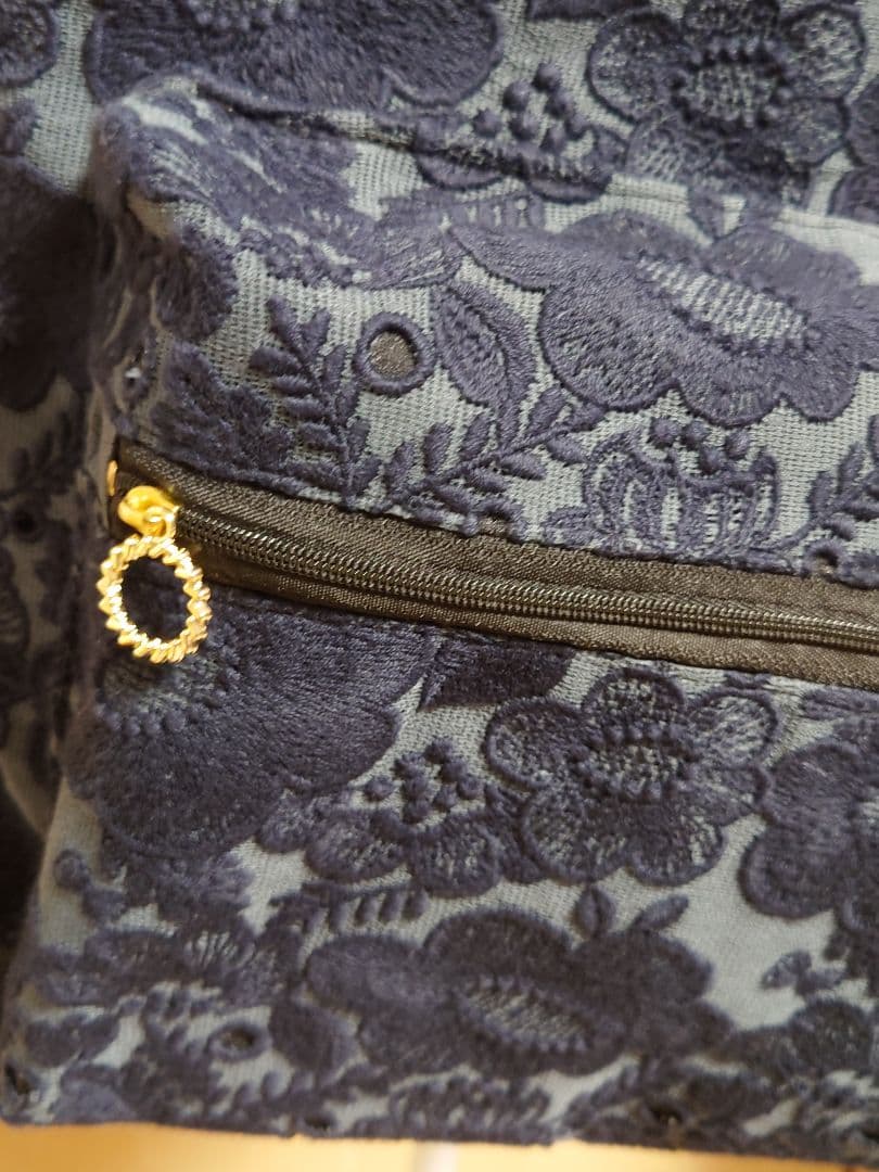 smile flower charcoal ミナペルホネン　リュック