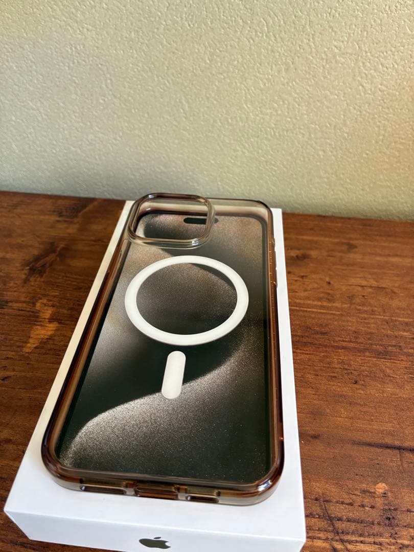 【美品】iPhone 15 Pro Max 256GB ナチュラルチタニウム