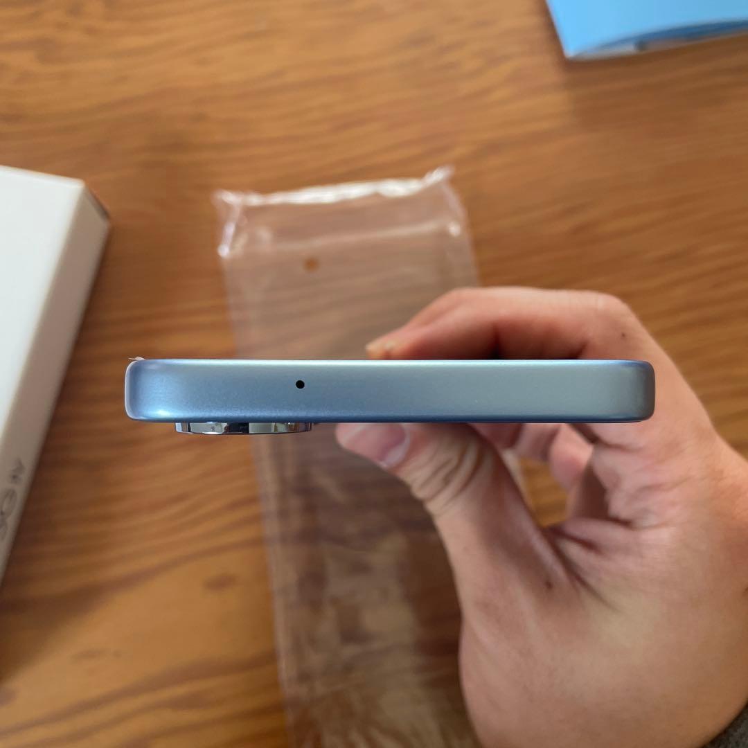 スマートフォン本体 Libero5G