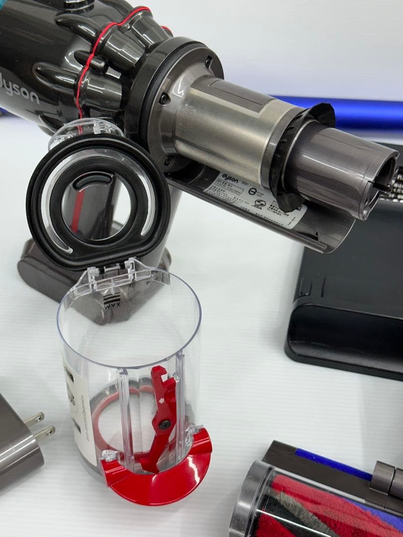 2023年製　ダイソン掃除機　SV21 本体　ヘッド　パイプ　スタンドセット